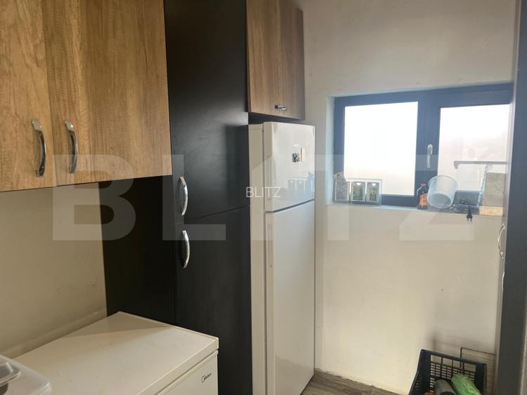 Casa 330 mp, teren 3.080 mp, zona Cosoveni