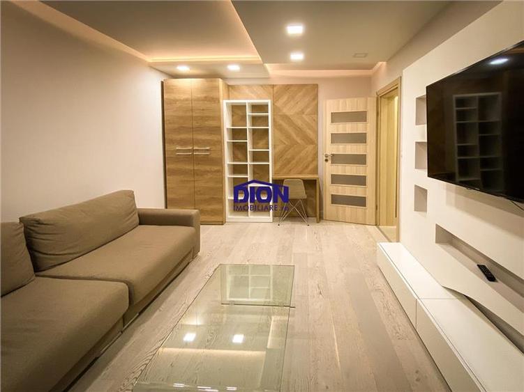 Universitate, Calderon, 2 camere, mobilat modern, finisaje de lux!