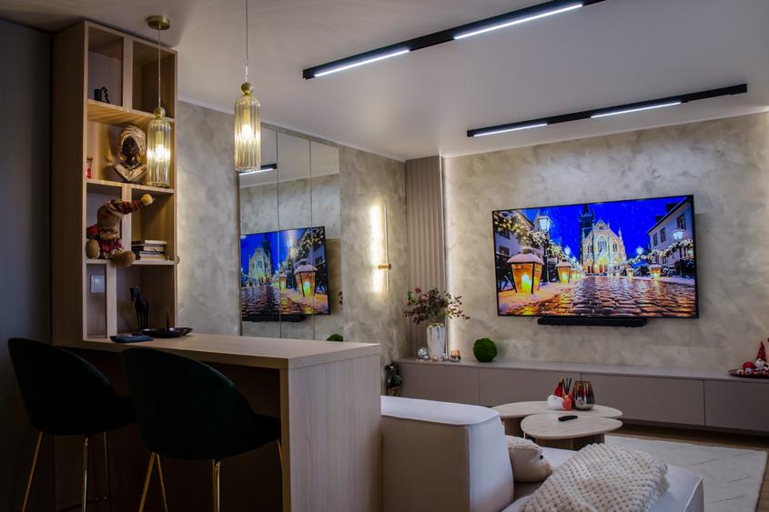 Inchiriez apartament 3 camere decomanda in Deva, zona I. Maniu in L-uri, etaj 6,