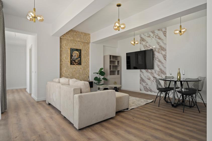 Duplex cu scara interioara 142 mp