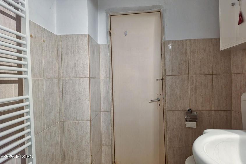 Mircea Cel Batran - 3 Camere, Decomandat, 2 Bai, Centrala
