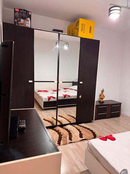 Proprietar închiriez apartament