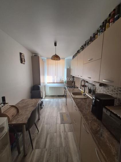 De vanzare Apartament 2 camere Rezidential Apusului - Rosu /1 loc de parcare - 2