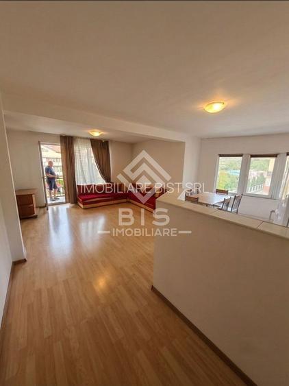 Vând Apartament Luminos, 2 Camere + Dressing, Zona Sanovil