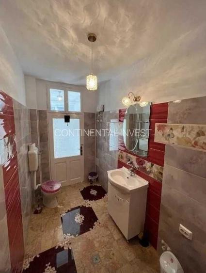 Casa cu garaj, individuala, langa metrou, intersectia Piata Muncii - 7