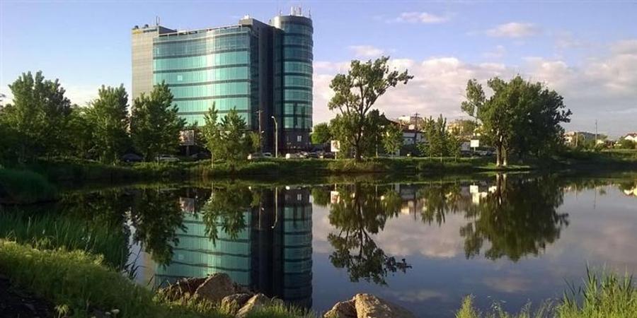 Cladire de birouri de vanzare - Clasa A - Construdava Business Center