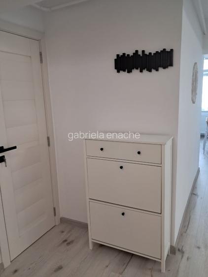 Inchiriez ap. 3 camere decomandat - 10
