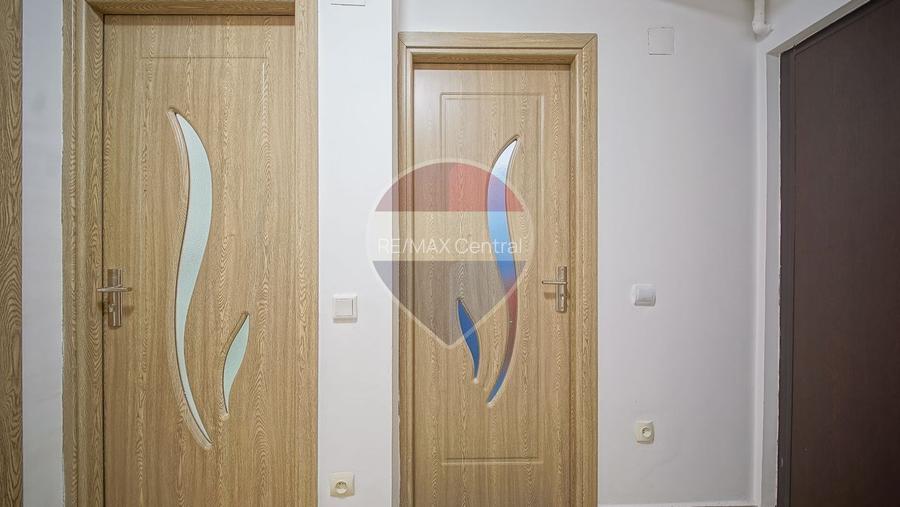 Apartament cu 3 camere | De închiriat | Tractorul | Utilat-mobilat - 13