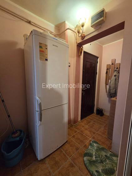 2 Camere confort 2 Viziru E-uri,etaj 1 - 7