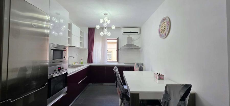 Apartament cu 3 camere de închiriat – Central, Bulevardul Magheru-AP1527
