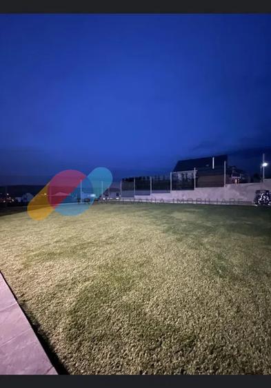 Duplex premium 130mp, grădină proprie de 350 mp, saună și 3 parcări, Borhanci