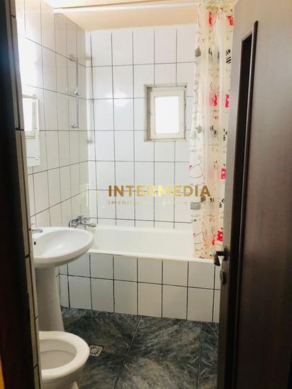 APARTAMENT 2 CAMERE I DECOMANDAT I 52 MP I ETAJ 3 I CETATE MERCUR I