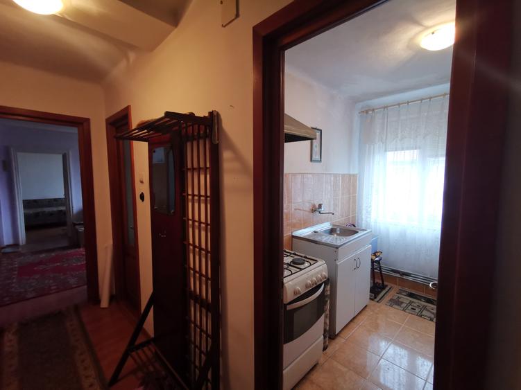 Apartament 3 camere  zona Rapsodia