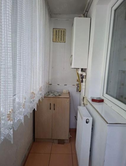 Închiriez apartament 2 camere