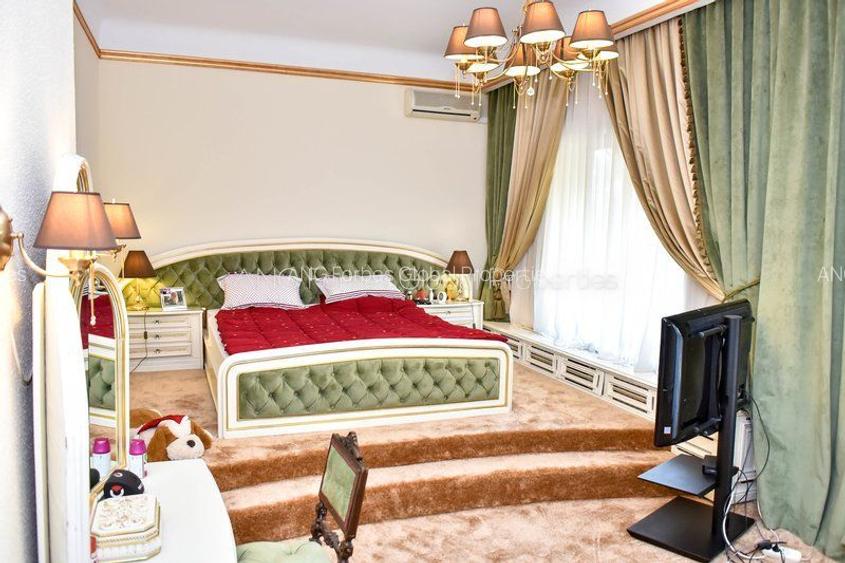 Casă / Vilă ROSETTI - 5