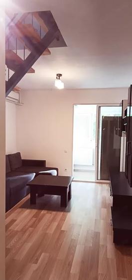 Închiriere Apartament 3 camere în Aparatorii Patriei