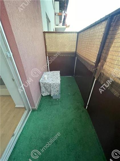 Apartament cu 3 camere decomandate 2 bai si 2 balcoane in Sibiu