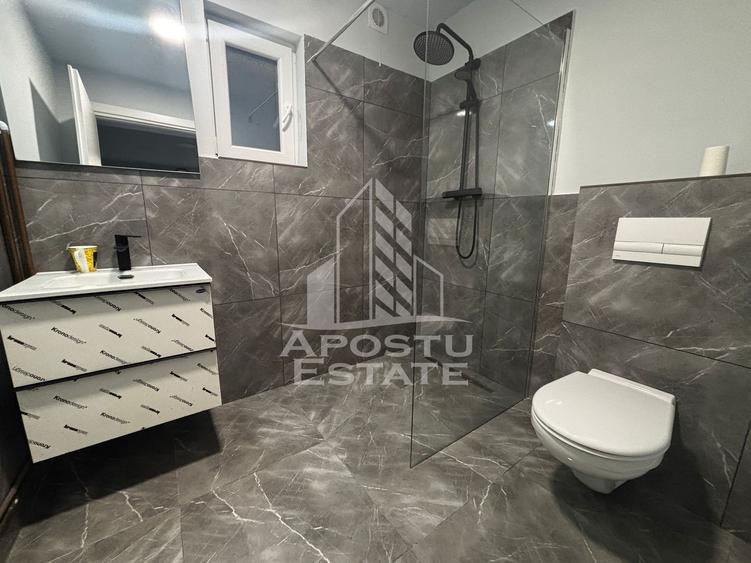 Apartament la casa cu 2 camere, curte proprie, Ghiroda