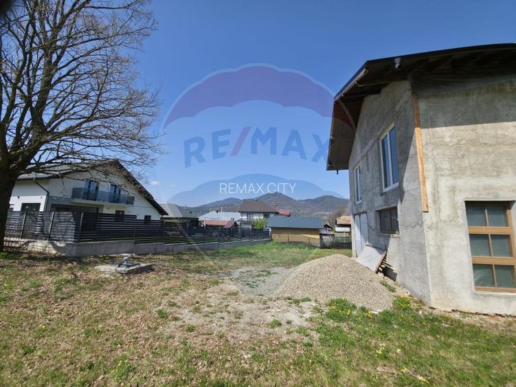 Teren intravilan + casă la roșu de vânzare – Vădurele, jud. Neamț - 7