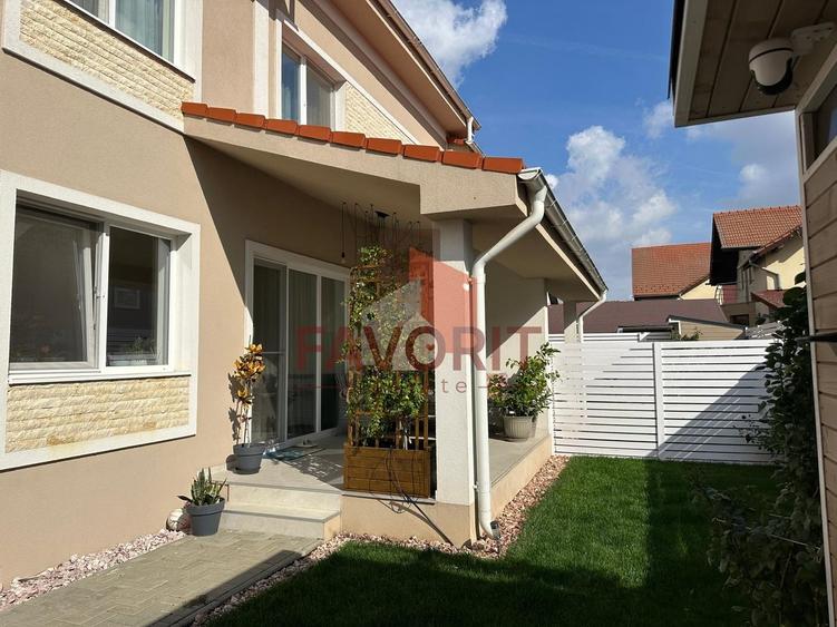 Comision 0% | Duplex in Giroc | Toate utilitatile | Panouri solare | Mobilat