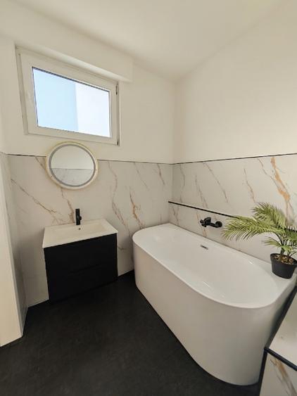 Apartament spațios de lux, renovat integral, zonă excelentă