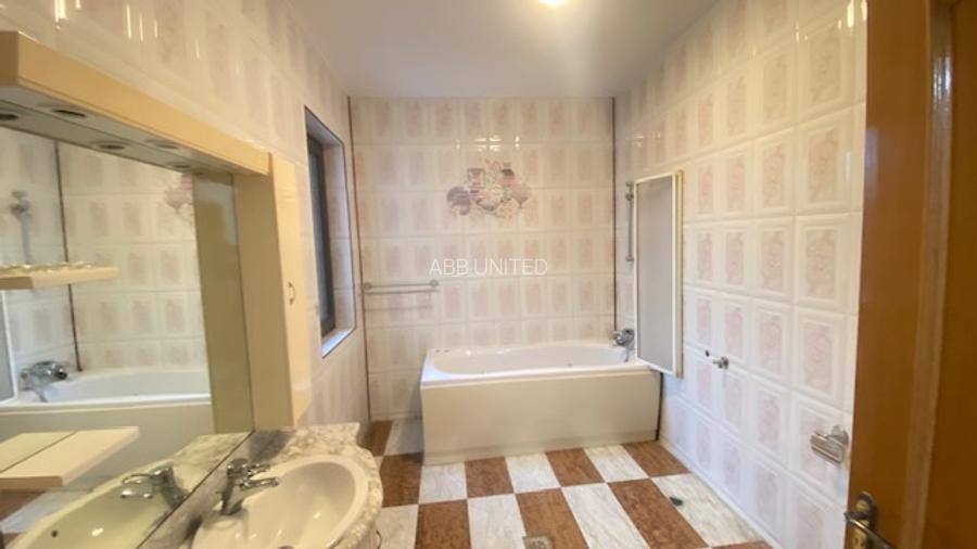 Cotroceni , Doctor Carol Davila, metrou Eroilor, piscina, constructie 2000! - 21