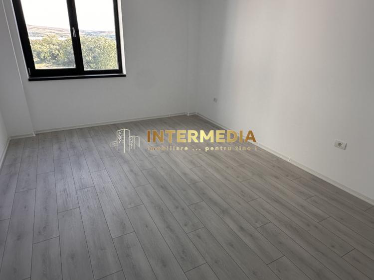 Apartament 3 camere  | 1 Baie | 1 Balcon | 61 mp. | Bloc NOU | Lift  | Central I