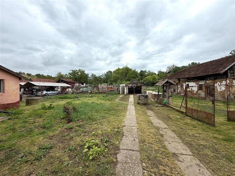 CASA CU TEREN 975 MP | ACCES AUTO | ZONA SANTIMREU | BIHOR - 6