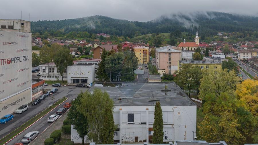 Spațiu de vanzare ideal depozitare judet Brașov Săcele Electroprecizia
