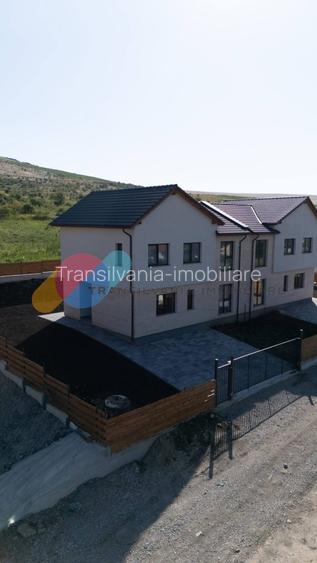Casa ultrafinisata, 120 Mp + 400 Mp Teren, intrare Chinteni - 20