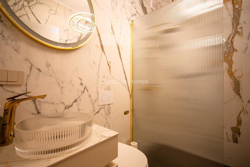 Vila Exclusivista cu 6 Dormitoare, Finisaje din Marmura si Curte mare - 22
