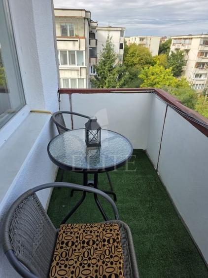 Apartament 3 camere în zona INTRE LACURI