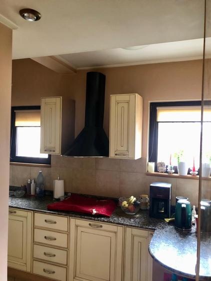 Vila interbelica renovata in zona Vatra Luminoasa