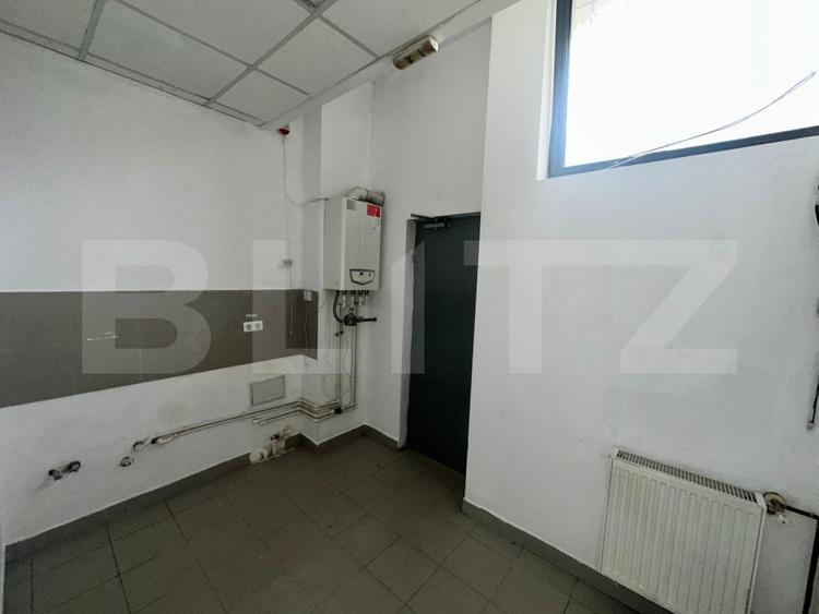 Spatiu comercial de inchiriat - 130 mp - Liceul auto Deva