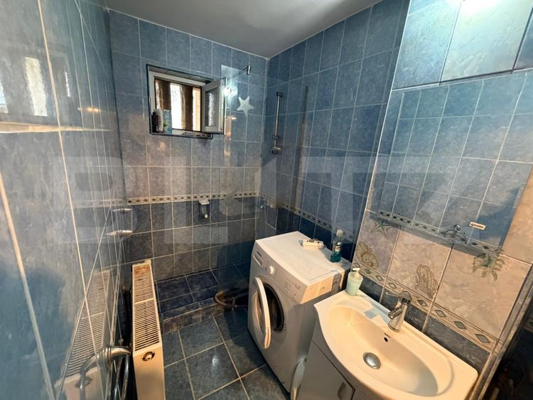 Apartament cu doua camere, 55 mp, semidecmandat, zona Cetate