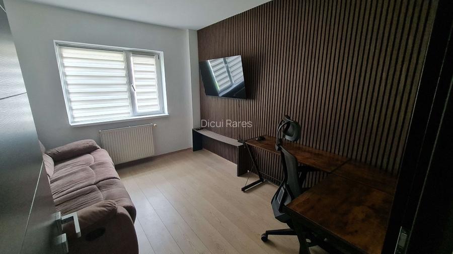 Apartament 3 camere de vanzare pe Bulevardul Grivitei, Brasov - 5