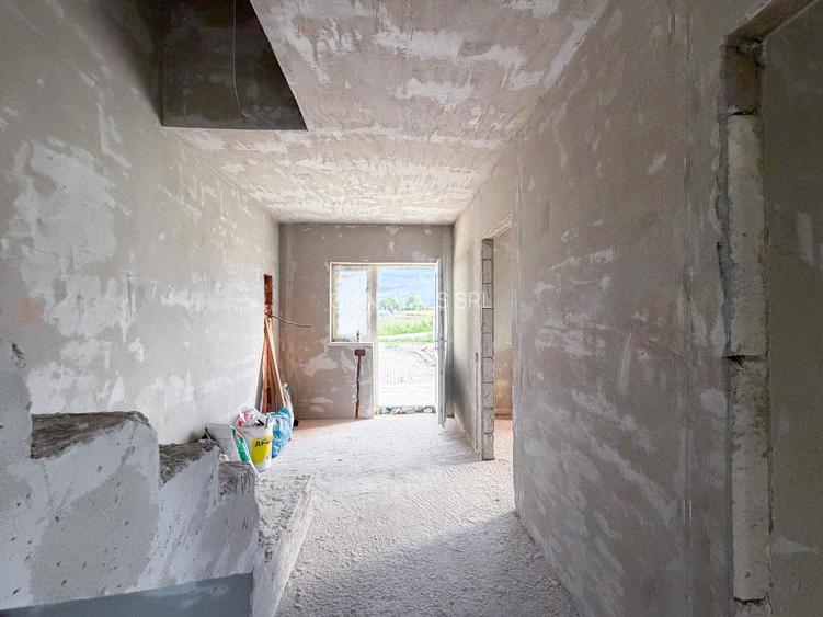 Casa Tip Duplex Cristian Intabulata Cu Toate Utilitatile - 9