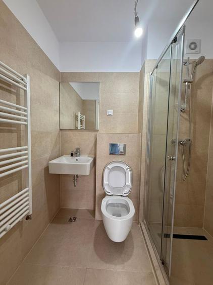 Apartament 3 camere decomandat Tip 2V