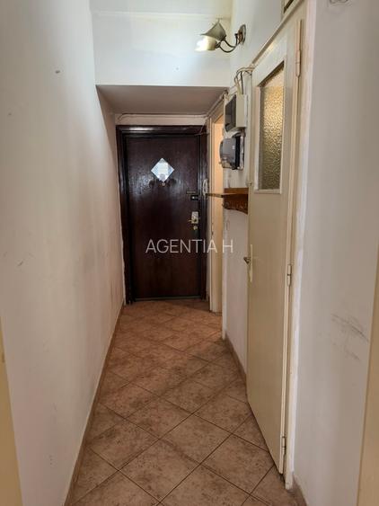 Cismigiu- Brezoianu,   garsoniera 30mp, parter, centrala proprie, zona linistita - 5