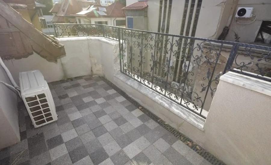 Închiriere Apartament 4 camere într-o vila interbelică, Dorobanti