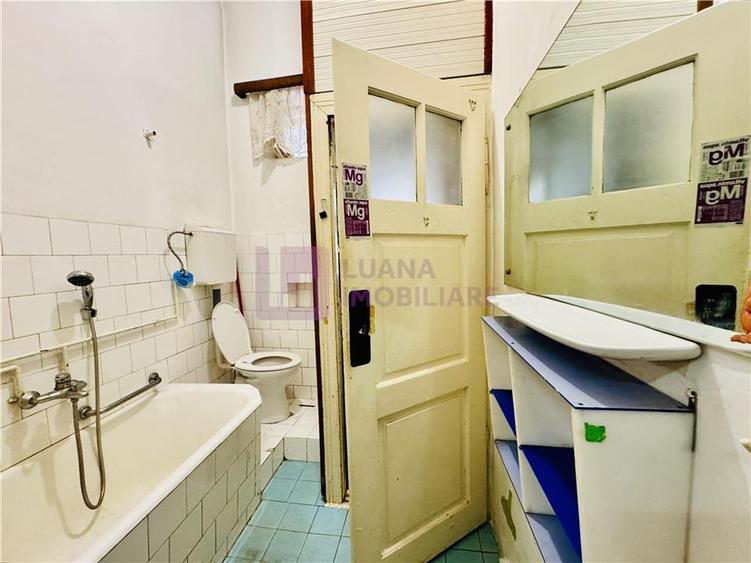 Apartament 2 camere de vanzare | Centrul Istoric Catedrala | etaj 1 | pivnita