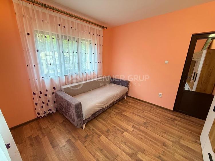 Vila 7 camere 3 băi 210mp, Rusenii Vechi - Holboca, PARCARE, BOXA + CT