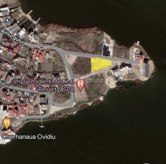 Teren cu localizare privilegiata pe malul lacului intr-o peninsula privata - 3