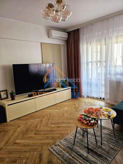 Apartament de vanzare cu 2 camere, Marriott,64mp - 11