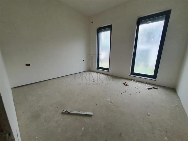 BRAYTIM, CASA INDIVIDUALA, INCALZIRE IN PARDOSEALA, TRIFAZIC, GARAJ