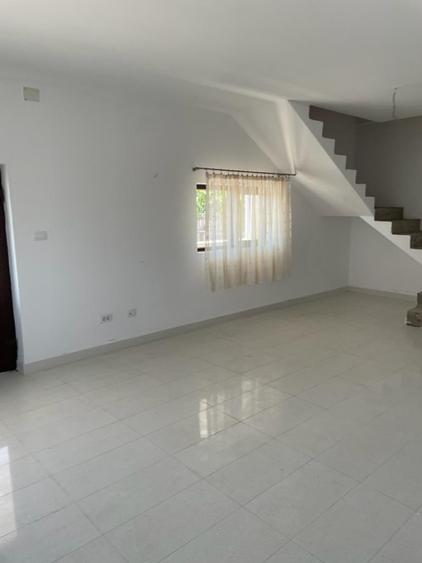 Casă spațioasă 184 mp de vânzare – Sadova, Dolj