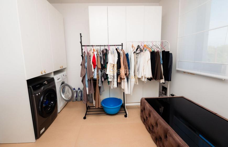 Vilă exclusivistă | 290 mp utili | Teren 719 mp | Piscină încălzită | - 46