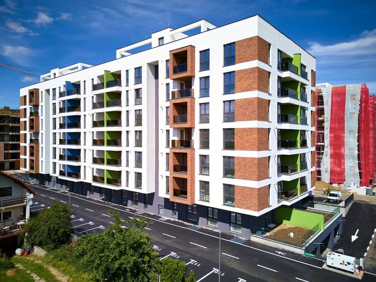 Constructor, vand apartament 1 camera str. Tineretului Floresti