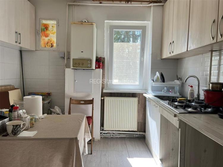 Apartament - 2 camere - decomandat - Astra - 9
