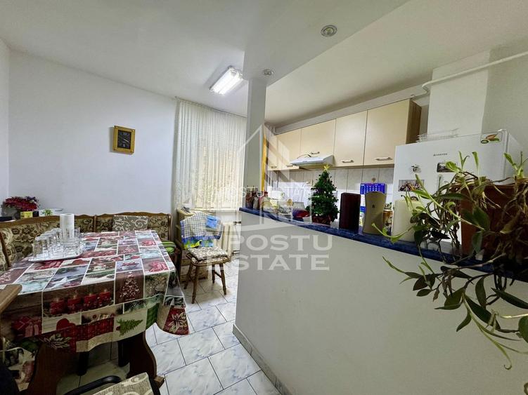 Apartament cu 2 camere, boxa la subsol, Zona Lipovei - 5